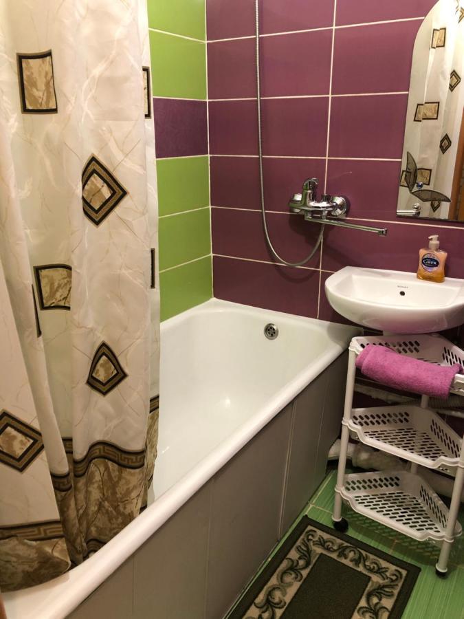Kyiv Apartment In Pechersk On Oleksandra Kopylenko Buitenkant foto
